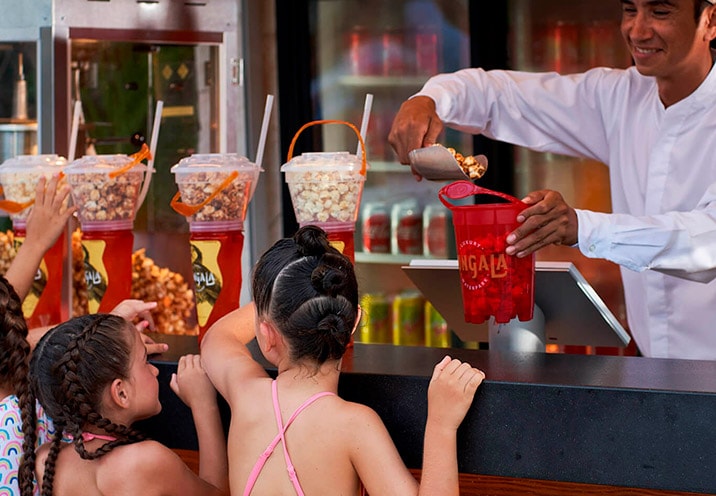 Helado Suave Y Palomitas